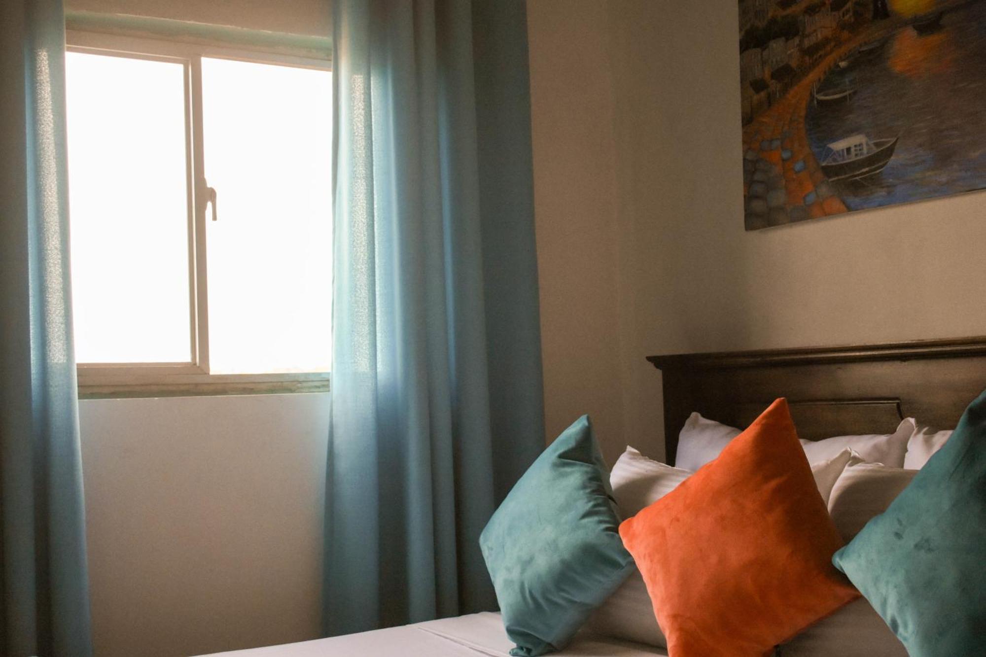Bhashiz Villa Negombo Szoba fotó