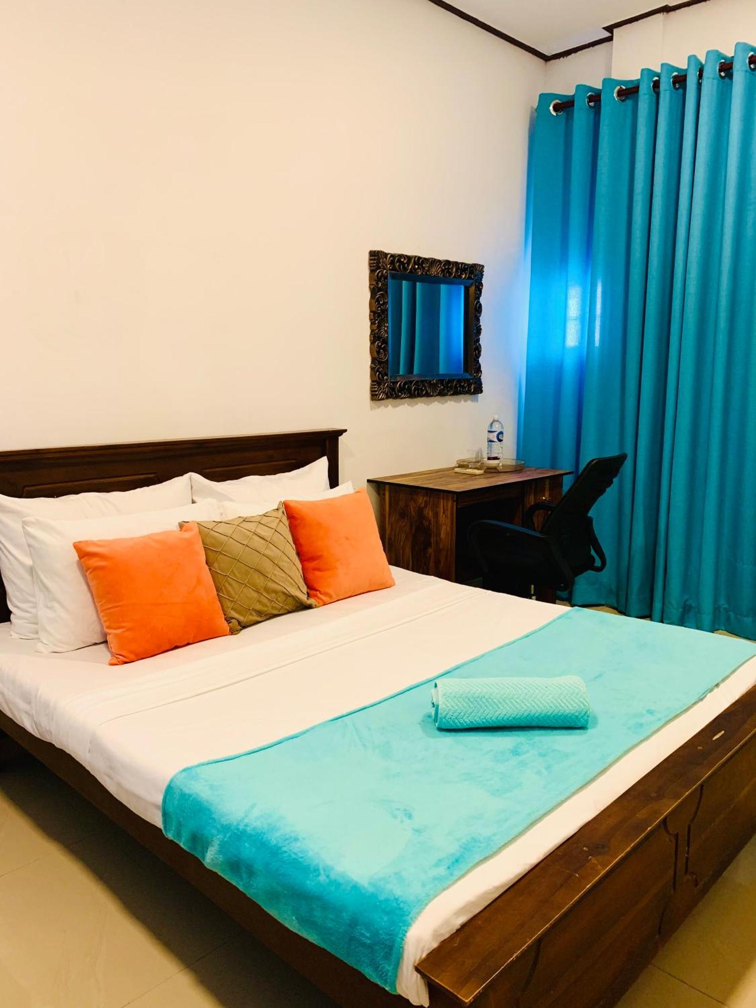 Bhashiz Villa Negombo Kültér fotó